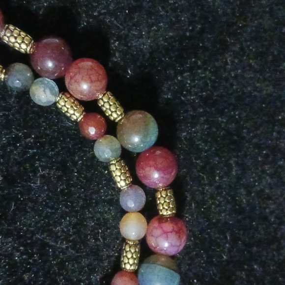 Chic Multicolor Beaded Necklace - Picture 2 of 5